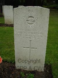 Brookwood Military Cemetery - Williams, J D H