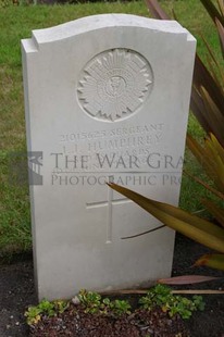 Brookwood Military Cemetery - HUMPHREY, J J