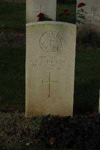 Messines Ridge British Cemetery - Averkoff, W G