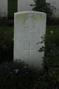 Messines Ridge British Cemetery - Burke, Edward