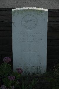Messines Ridge British Cemetery - Cox, Robert James