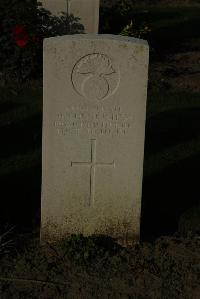 Messines Ridge British Cemetery - Cunningham, W