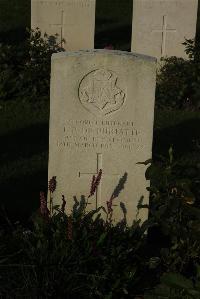 Messines Ridge British Cemetery - De Buriatte, John Philip
