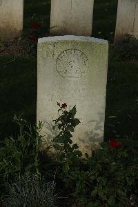 Messines Ridge British Cemetery - Duffy, Reginald Wall
