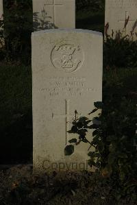 Messines Ridge British Cemetery - Emery, Stephen William