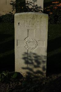 Messines Ridge British Cemetery - Fleming, Richard Lucien Gilbert