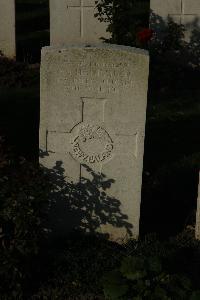 Messines Ridge British Cemetery - Hanrahan, Rodger James