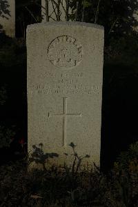 Messines Ridge British Cemetery - Hart, Albert
