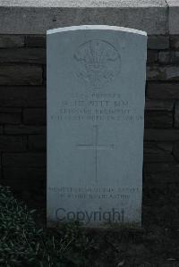 Messines Ridge British Cemetery - Hewitt, W