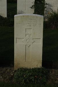 Messines Ridge British Cemetery - Hough, E