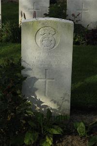 Messines Ridge British Cemetery - Jones, J W