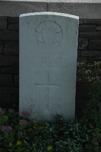 Messines Ridge British Cemetery - Keenan, M
