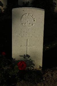 Messines Ridge British Cemetery - Kelso, H J