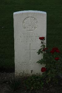 Messines Ridge British Cemetery - Kirby, Ralph Oswald