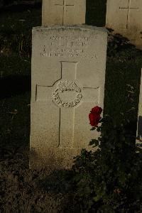 Messines Ridge British Cemetery - Lewis, Charles Leslie