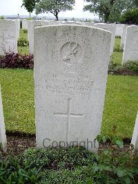 Messines Ridge British Cemetery - MacDonald, R