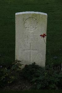 Messines Ridge British Cemetery - Malone, Timothy Daniel