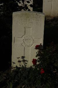 Messines Ridge British Cemetery - Marshall, George Richard