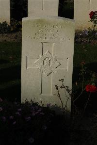 Messines Ridge British Cemetery - Mead, Charles