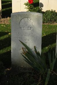 Messines Ridge British Cemetery - Nolan, U B