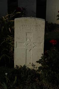 Messines Ridge British Cemetery - Petford, J