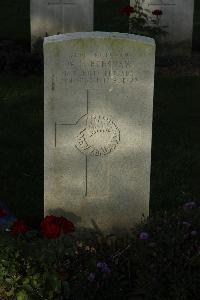 Messines Ridge British Cemetery - Redshaw, William Ernest