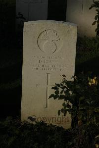 Messines Ridge British Cemetery - Roddy, D