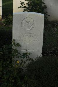 Messines Ridge British Cemetery - Roebuck, Ben