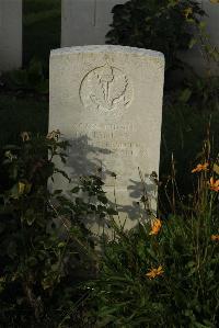 Messines Ridge British Cemetery - Stanley, D
