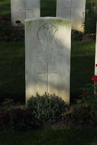 Messines Ridge British Cemetery - Stride, J P