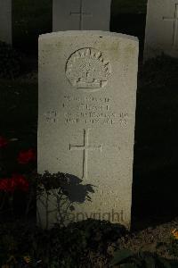 Messines Ridge British Cemetery - Stuart, Frederick