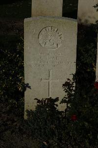 Messines Ridge British Cemetery - Twatt, John
