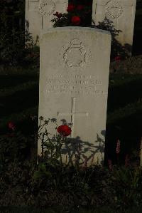 Messines Ridge British Cemetery - Woodhams, W A