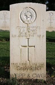 Minturno War Cemetery - Adams, John Daniel