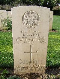 Minturno War Cemetery - Allton, James