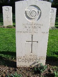 Minturno War Cemetery - Atkin, Norman Vincent