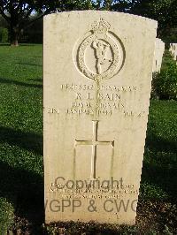 Minturno War Cemetery - Bain, Robert Laurence