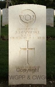 Minturno War Cemetery - Bainbridge, John Simpson