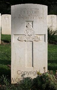 Minturno War Cemetery - Barber, George Ernest
