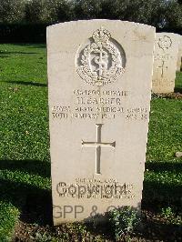 Minturno War Cemetery - Barber, Henry