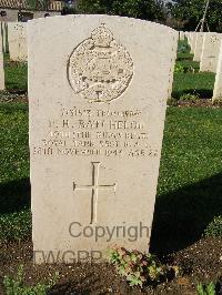 Minturno War Cemetery - Batchelor, Eric Ralph