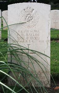 Minturno War Cemetery - Bayliss, Frederick William