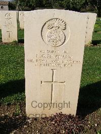 Minturno War Cemetery - Bentham, Charles George