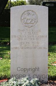 Minturno War Cemetery - Blake, Sidney James