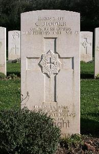 Minturno War Cemetery - Bloomer, Clarence