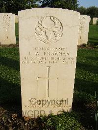 Minturno War Cemetery - Brannan, John William