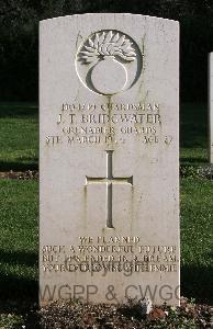 Minturno War Cemetery - Bridgwater, John Thomas