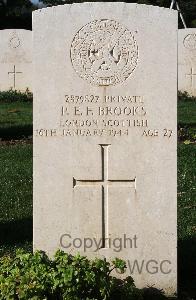 Minturno War Cemetery - Brooks, Philip Ernest Frederick