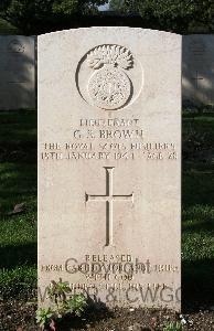 Minturno War Cemetery - Brown, Gordon Scott