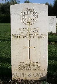 Minturno War Cemetery - Bunker, Arthur Thomas